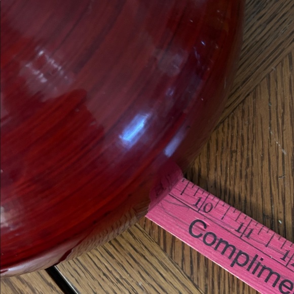 Large Vintage Cherry Wood Veneer Vase - Picture 4 of 6